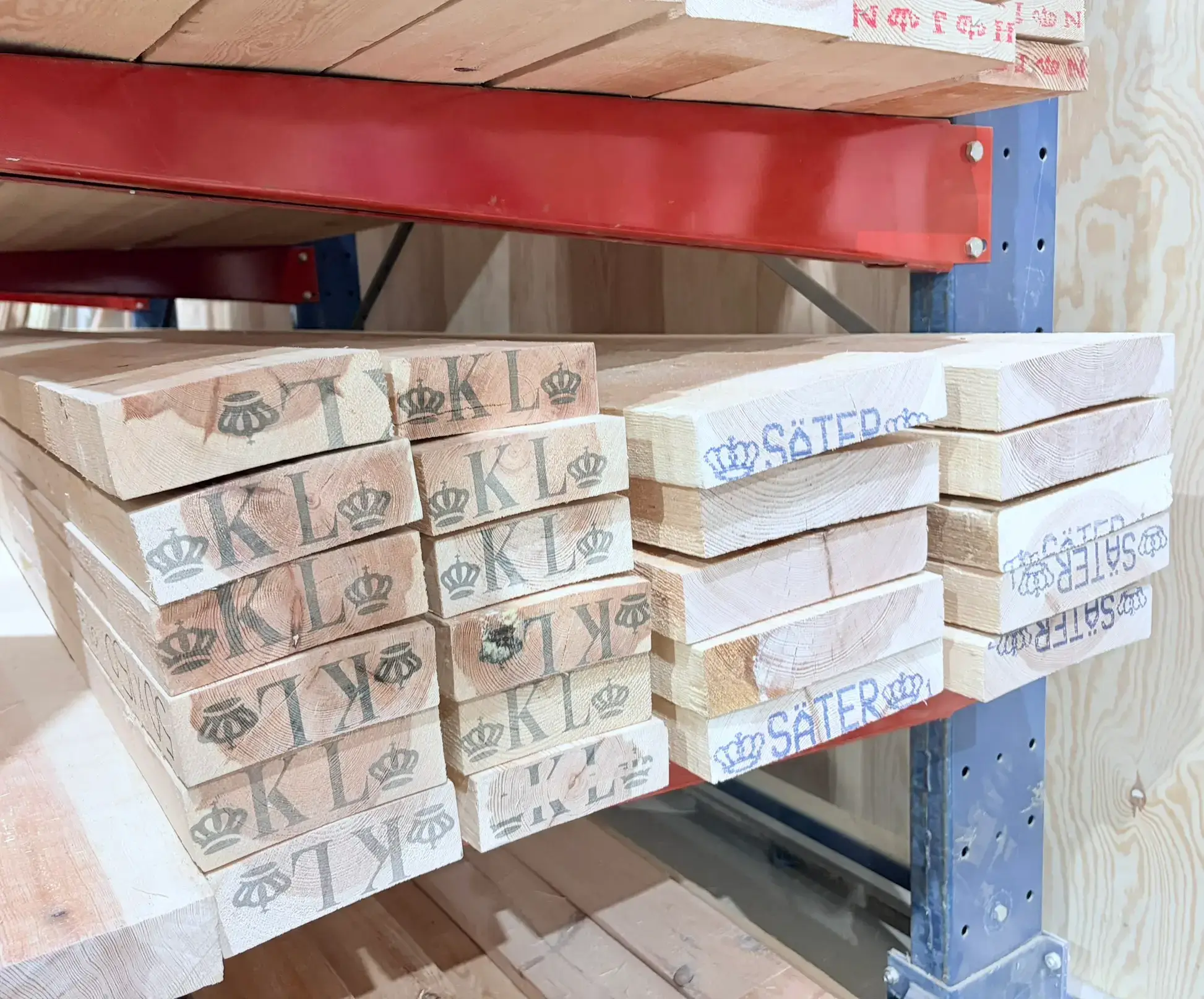 Möbeltorrt snickerivirke